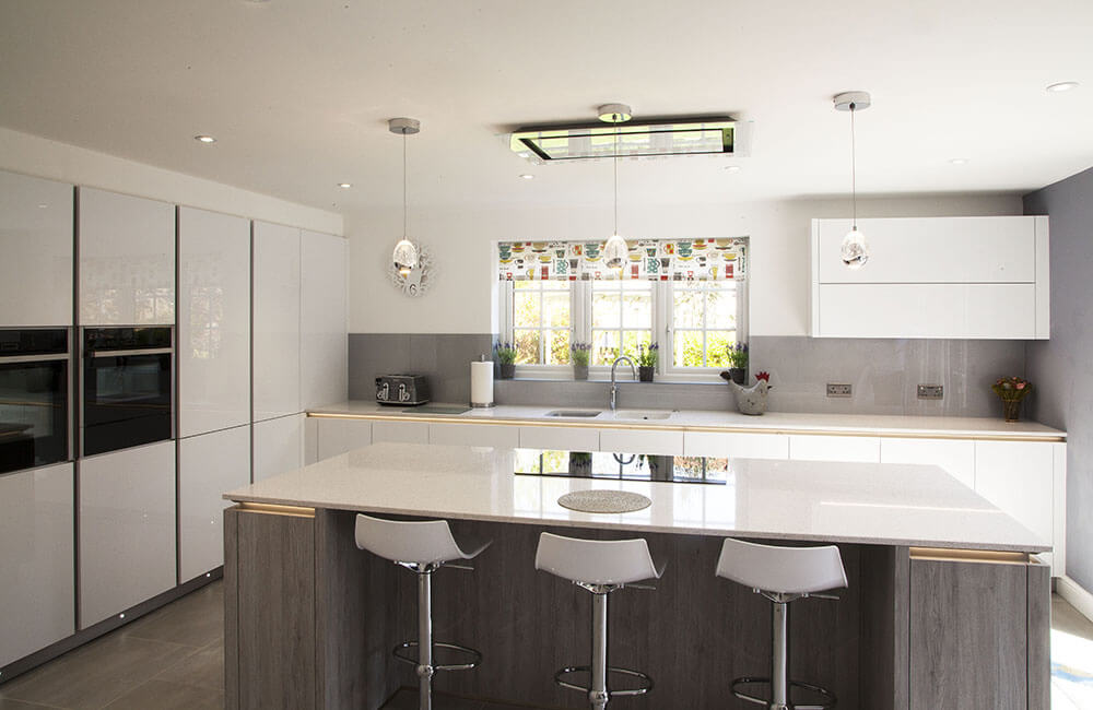 Fino, Crystal White Kitchen