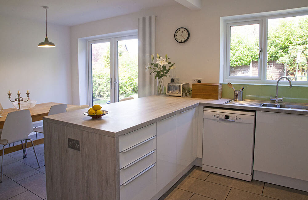 Uni Gloss, Crystal White — image 5